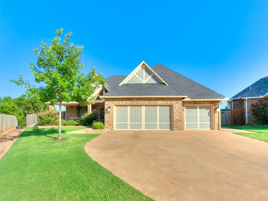 Front exterior — 3421 NW 188th Street, Edmond, OK 73012