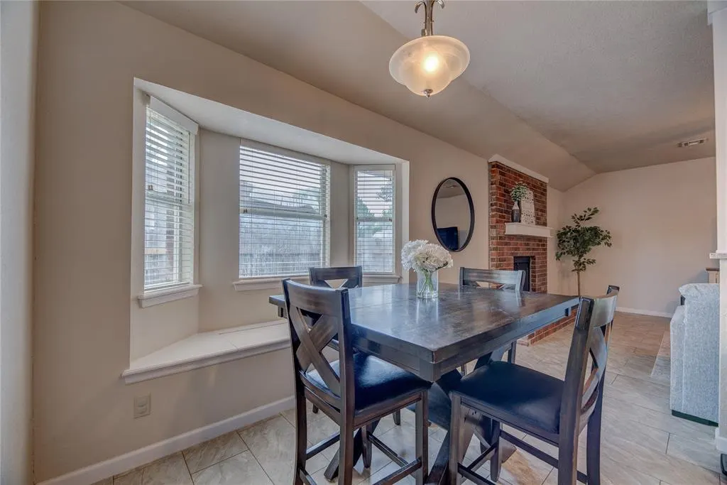 Photo 11 — 2057 Rising Hill Drive, Norman, OK 73071