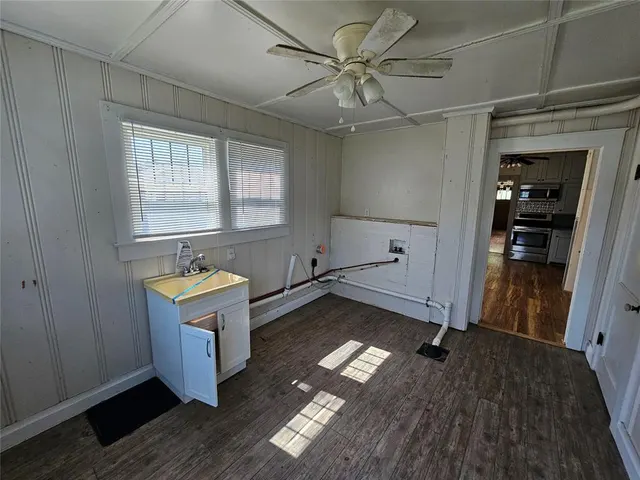 Photo 5 — 125 W Midland Street, Shawnee, OK 74804