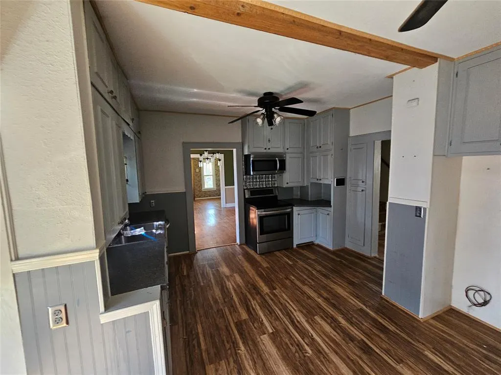 Photo 7 — 125 W Midland Street, Shawnee, OK 74804