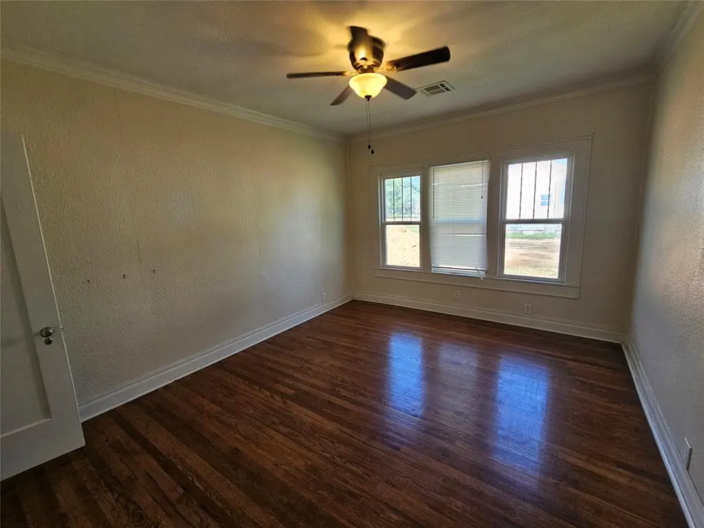 Photo 16 — 125 W Midland Street, Shawnee, OK 74804