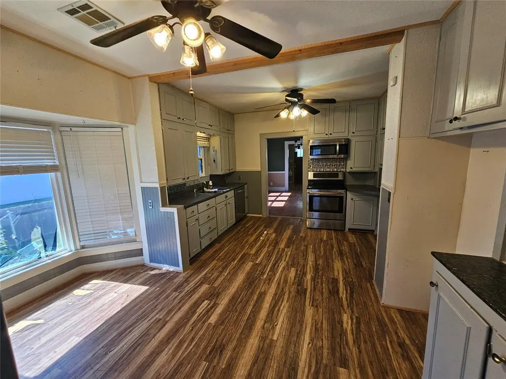 Photo 26 — 125 W Midland Street, Shawnee, OK 74804