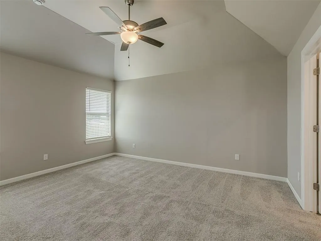 Photo 9 — 8300 Lambert Way, Edmond, OK 73034