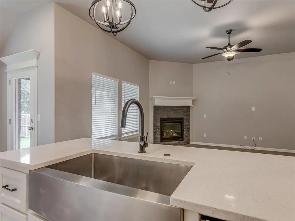 Photo 8 — 8525 Stark Street, Arcadia, OK 73007
