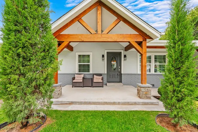 Photo 4 — 1303 N Carol Lane, Oklahoma City, OK 73127