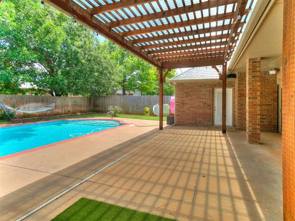 Photo 45 — 12608 N Cobblestone Parkway, Oklahoma City, OK 73142