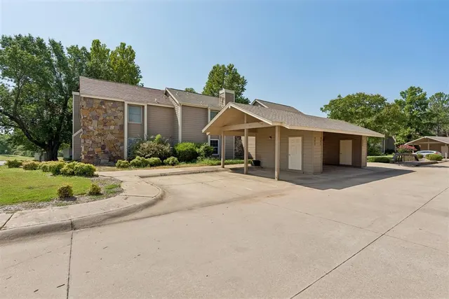 Photo 6 — 905 Parkway Drive, Stillwater, OK 74075