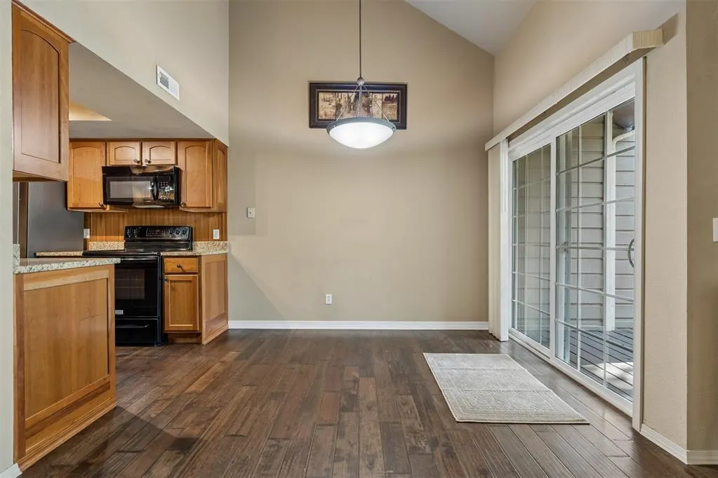 Photo 16 — 905 Parkway Drive, Stillwater, OK 74075