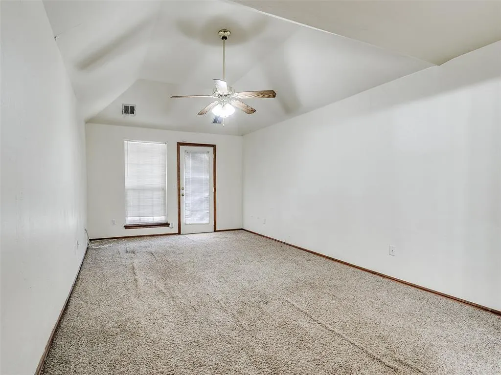 Photo 9 — 1405 SW 22nd Street, Oklahoma City, OK 73170