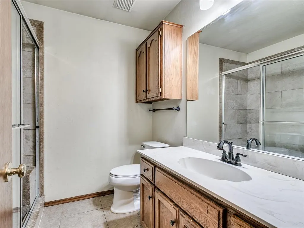 Photo 15 — 1405 SW 22nd Street, Oklahoma City, OK 73170
