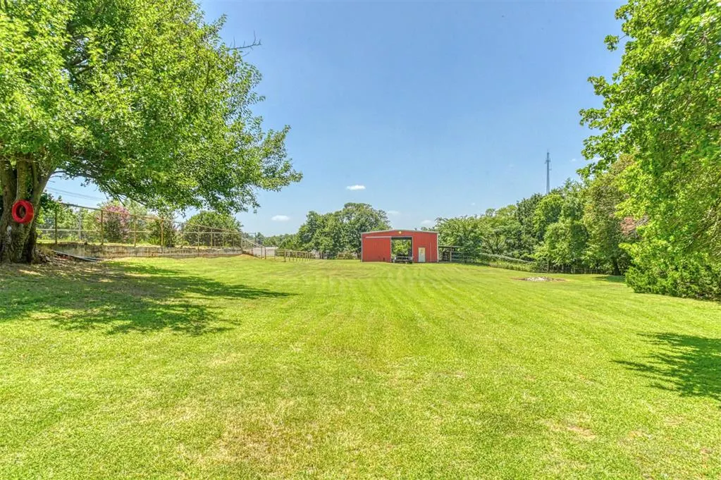 Photo 11 — 3400 NE 108th Avenue, Norman, OK 73026