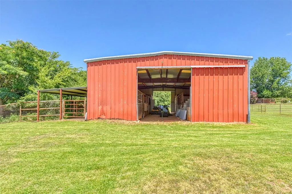 Photo 14 — 3400 NE 108th Avenue, Norman, OK 73026