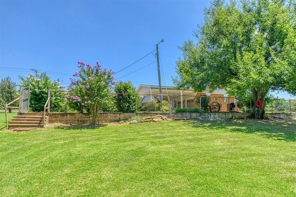 Photo 17 — 3400 NE 108th Avenue, Norman, OK 73026