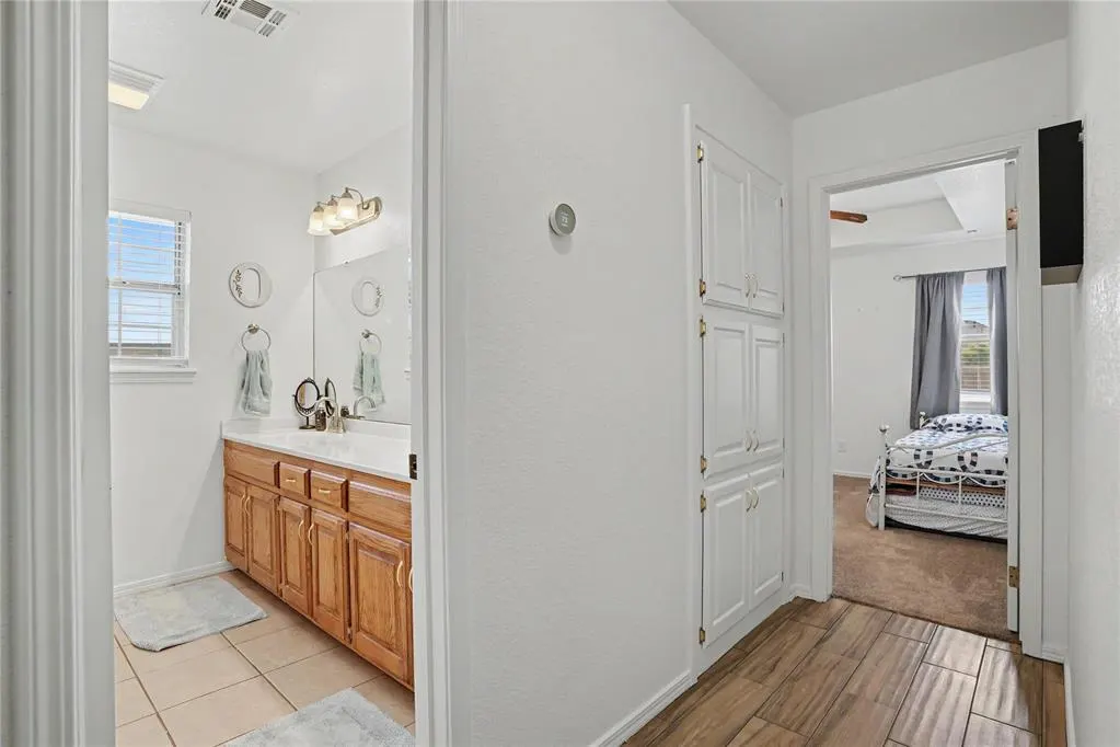 Photo 33 — 904 N Towne Circle, Altus, OK 73521
