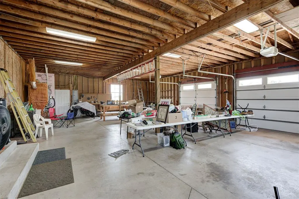 Photo 41 — 12097 84th Street, Lexington, OK 73051