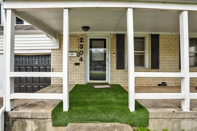 Photo 5 — 2304 NW 25th Street, Oklahoma City, OK 73107