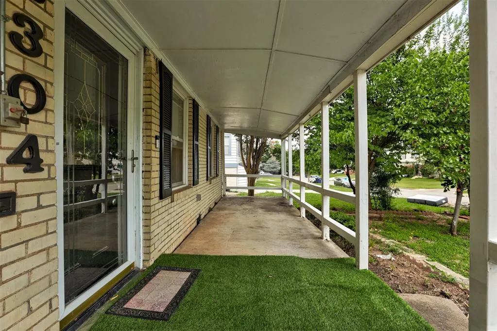 Photo 6 — 2304 NW 25th Street, Oklahoma City, OK 73107