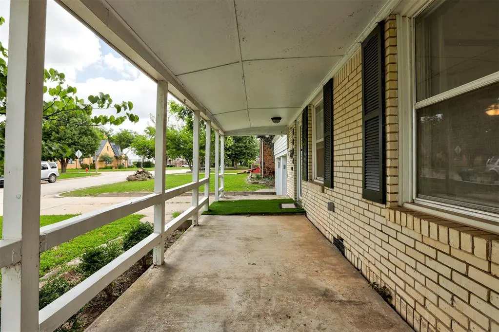 Photo 7 — 2304 NW 25th Street, Oklahoma City, OK 73107