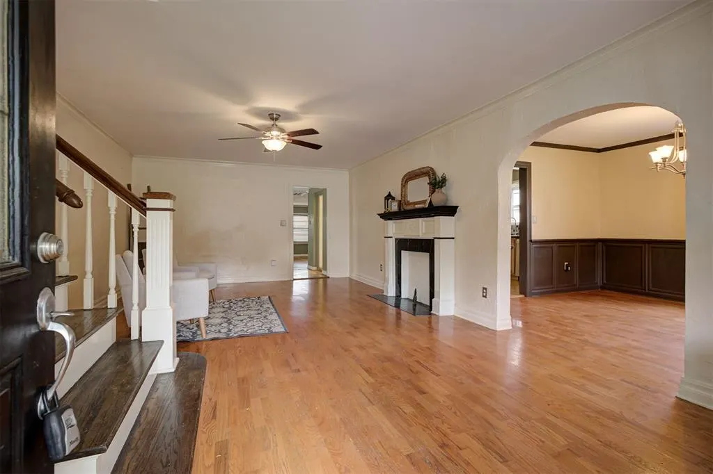 Photo 8 — 2304 NW 25th Street, Oklahoma City, OK 73107