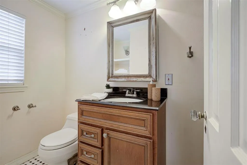 Photo 31 — 2304 NW 25th Street, Oklahoma City, OK 73107