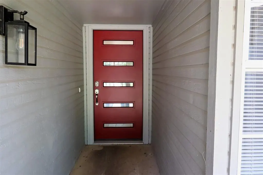 Photo 3 — 6001 SE 8th Street, Oklahoma City, OK 73110