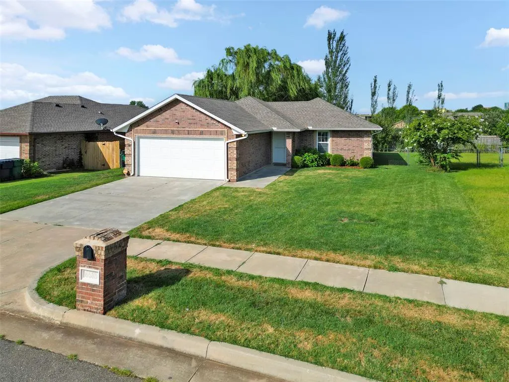 Front exterior — 8513 N Phillips Avenue, Oklahoma City, OK 73114