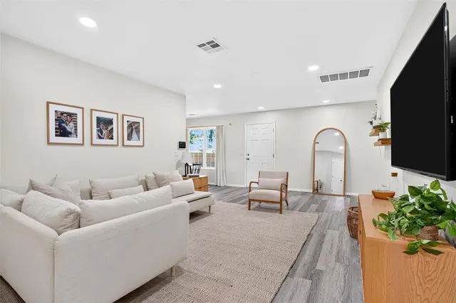Photo 3 — 8513 N Phillips Avenue, Oklahoma City, OK 73114