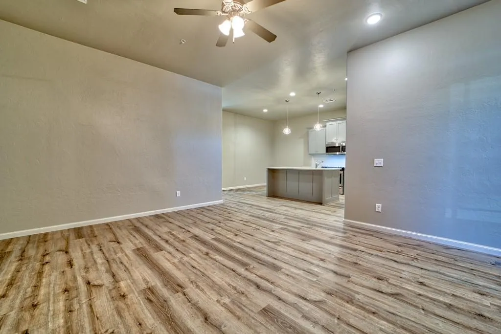Photo 6 — 1526 S 7th Street, Kingfisher, OK 73750