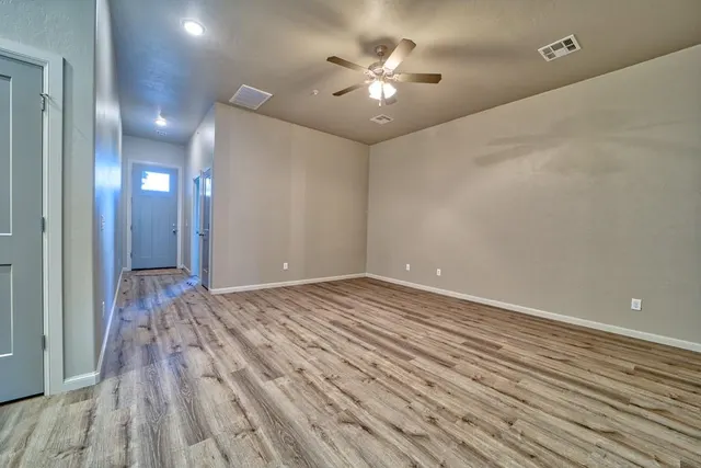 Photo 8 — 1526 S 7th Street, Kingfisher, OK 73750