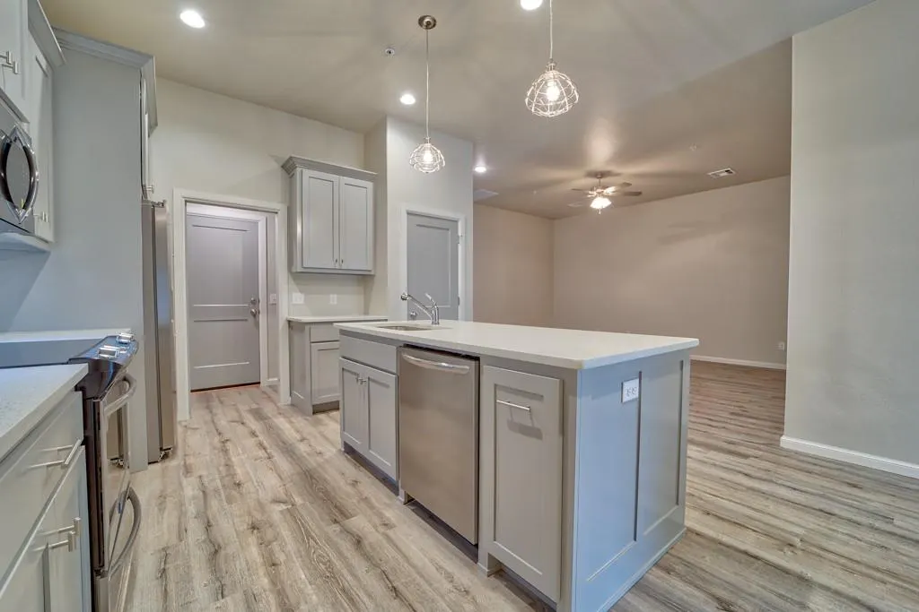 Photo 11 — 1526 S 7th Street, Kingfisher, OK 73750
