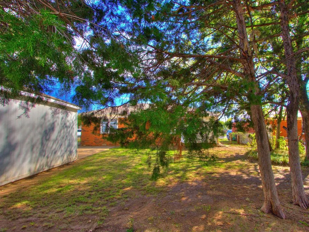 Photo 18 — 2915 NW Grand Boulevard, Oklahoma City, OK 73116