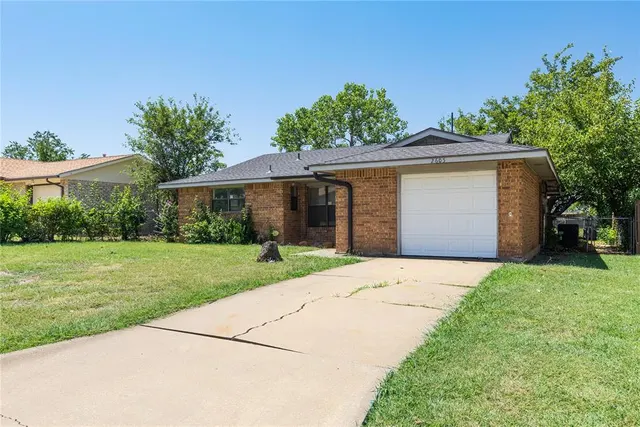 Front exterior — 2605 NE Dearborn Avenue, Lawton, OK 73507