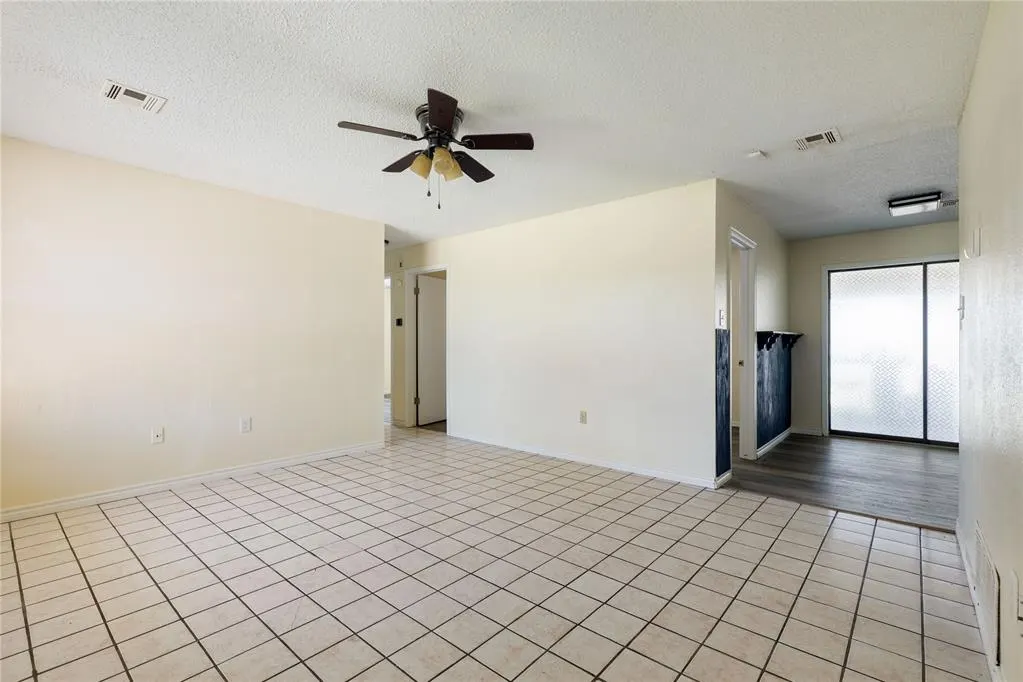 Photo 2 — 2605 NE Dearborn Avenue, Lawton, OK 73507