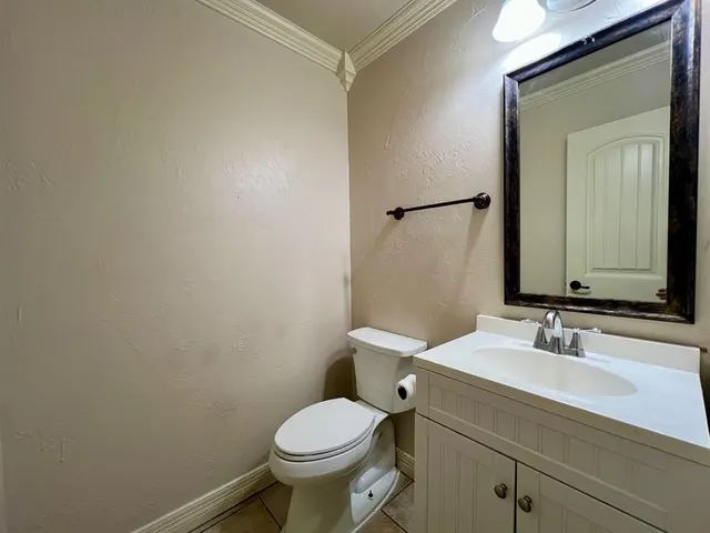 Photo 8 — 1604 Dorothy Drive, Oklahoma City, OK 73160