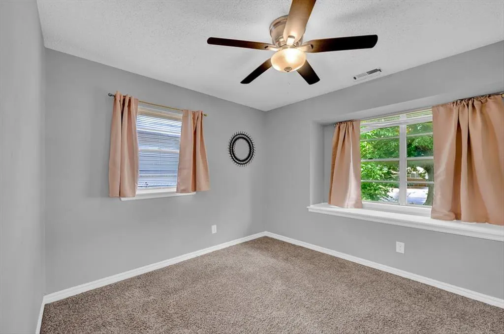 Photo 17 — 1100 Shalimar Drive, Oklahoma City, OK 73115