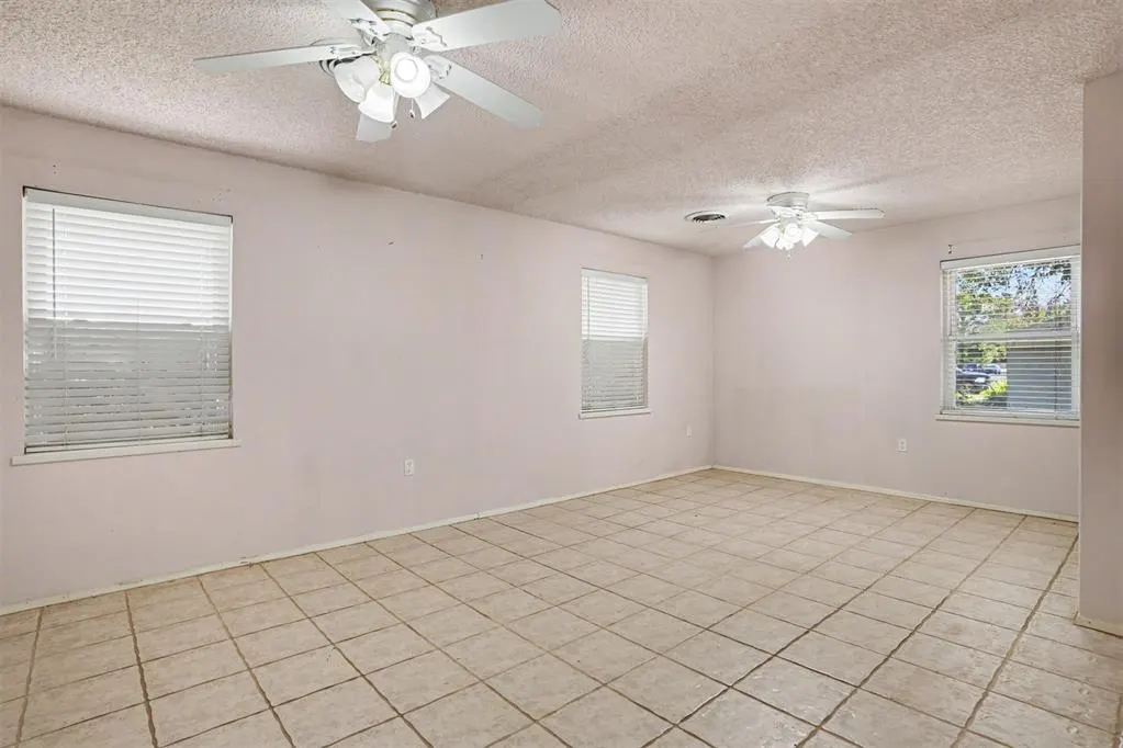 Photo 24 — 992 Hughes Drive, Blair, OK 73526