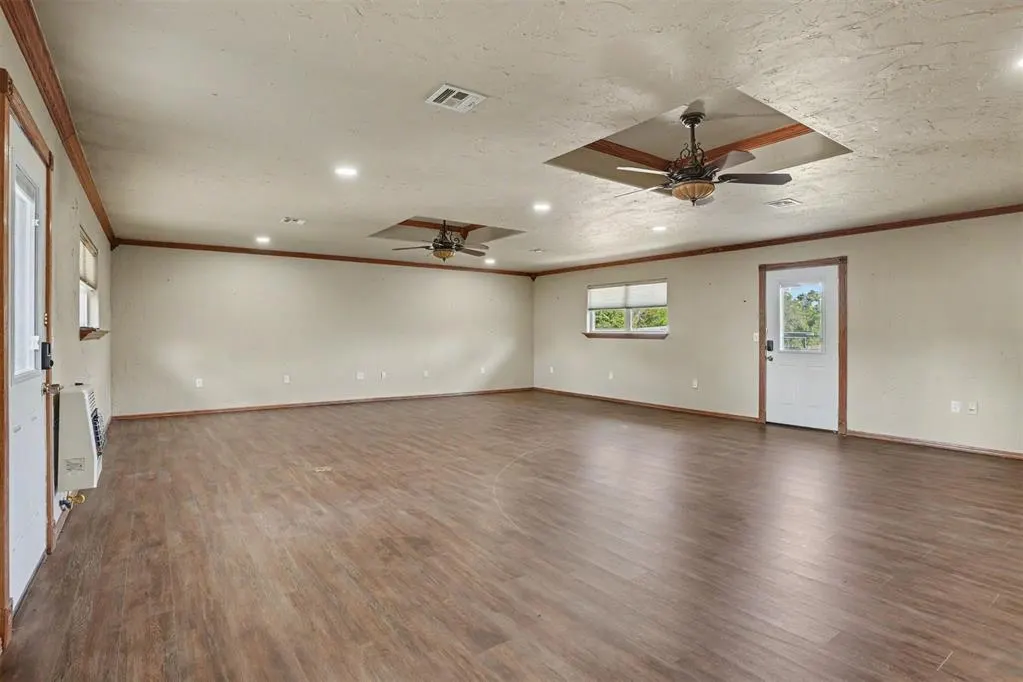 Photo 27 — 992 Hughes Drive, Blair, OK 73526