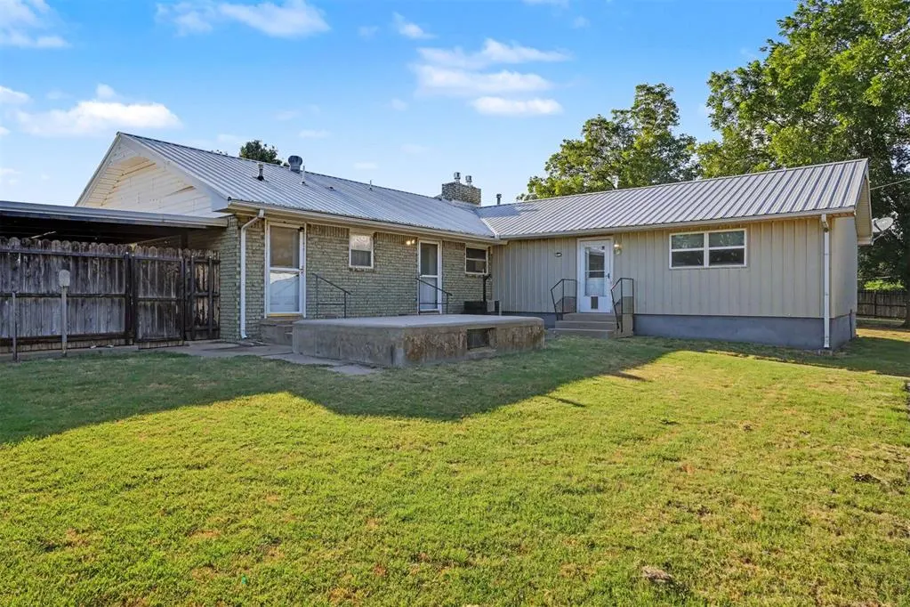 Photo 28 — 992 Hughes Drive, Blair, OK 73526