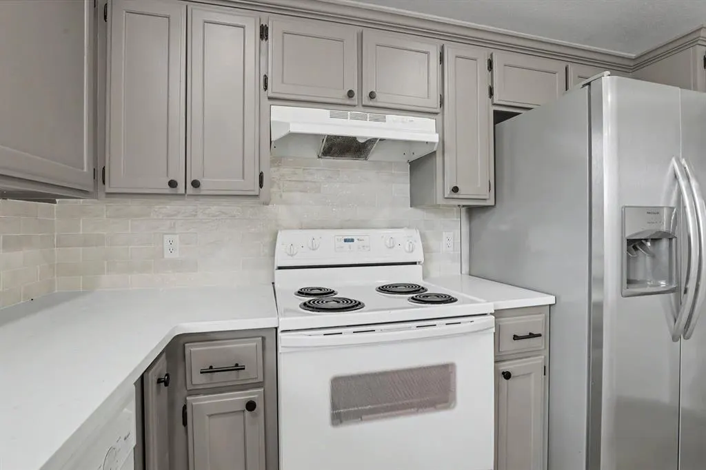 Photo 11 — 11933 NW 7th Street, Yukon, OK 73099