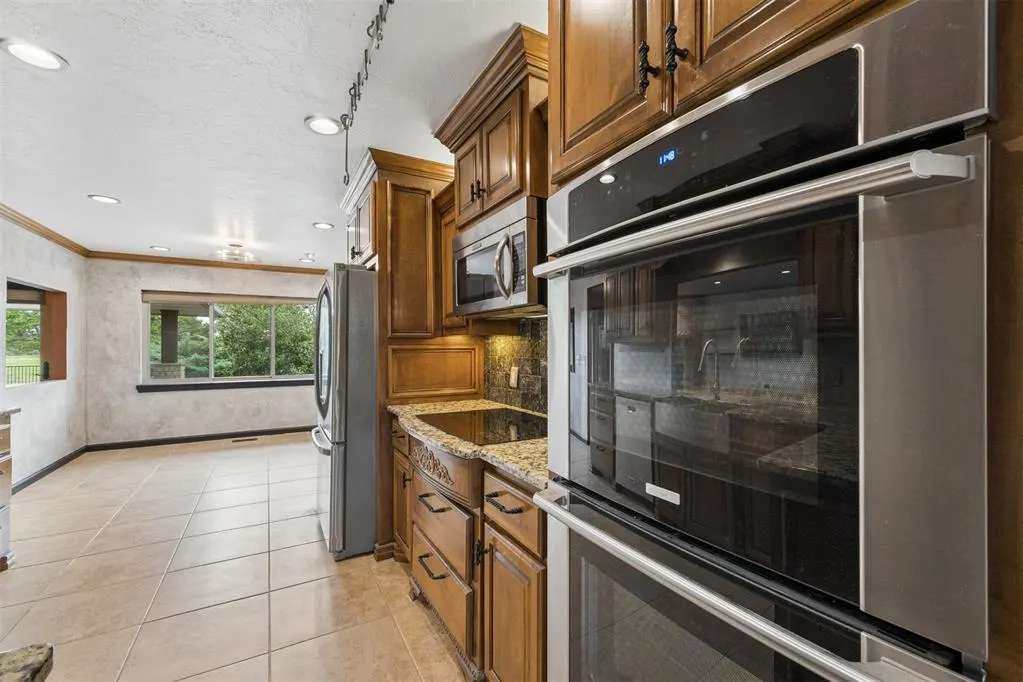 Photo 11 — 4705 NW 77th Street, Oklahoma City, OK 73132