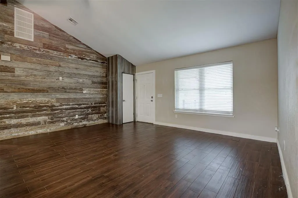 Photo 11 — 19800 Aaron Drive, Harrah, OK 73045