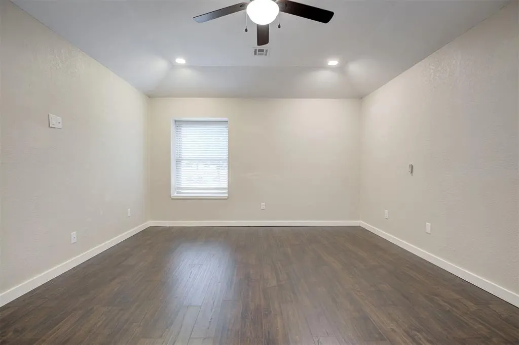 Photo 21 — 19800 Aaron Drive, Harrah, OK 73045