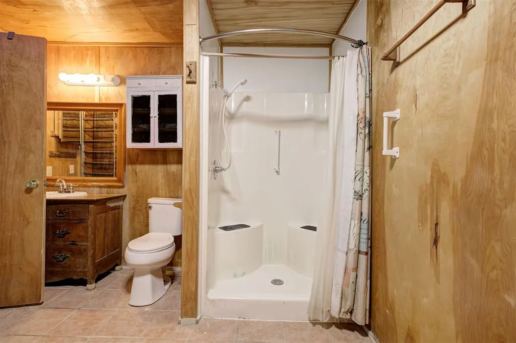 Photo 47 — 19800 Aaron Drive, Harrah, OK 73045