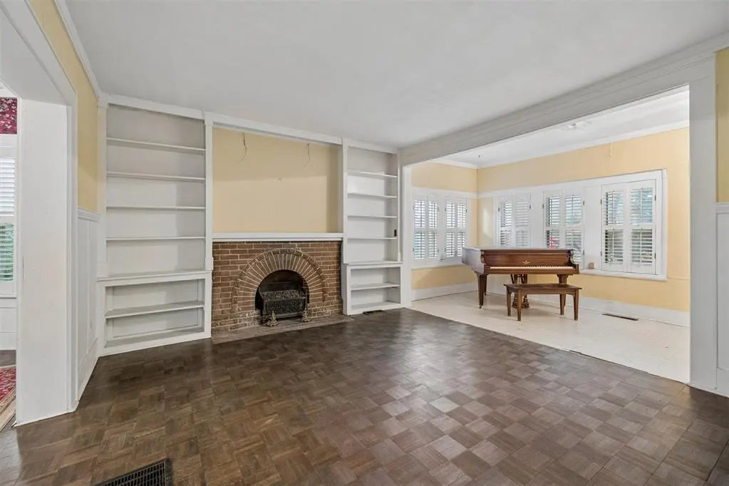 Photo 5 — 824 NW 21st Street, Oklahoma City, OK 73106
