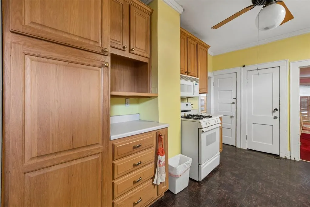 Photo 10 — 824 NW 21st Street, Oklahoma City, OK 73106
