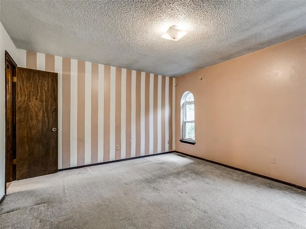 Photo 12 — 612 Saint James Place, Yukon, OK 73099
