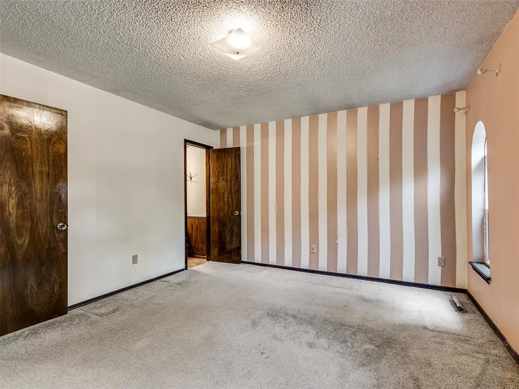 Photo 13 — 612 Saint James Place, Yukon, OK 73099