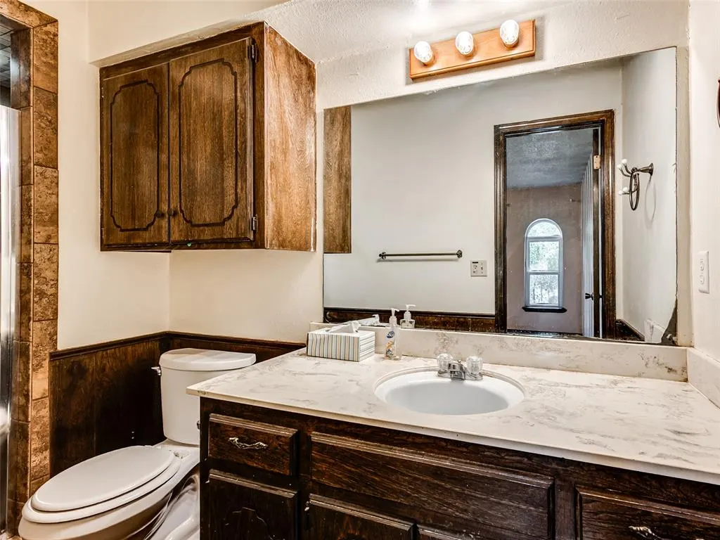 Photo 15 — 612 Saint James Place, Yukon, OK 73099