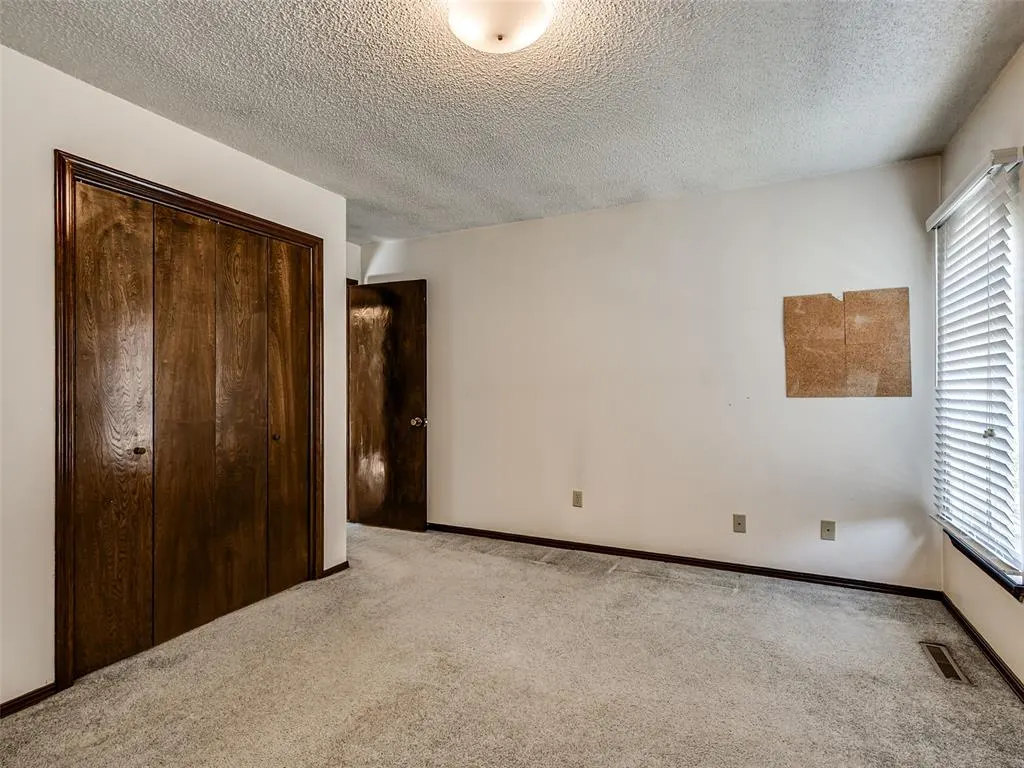 Photo 21 — 612 Saint James Place, Yukon, OK 73099