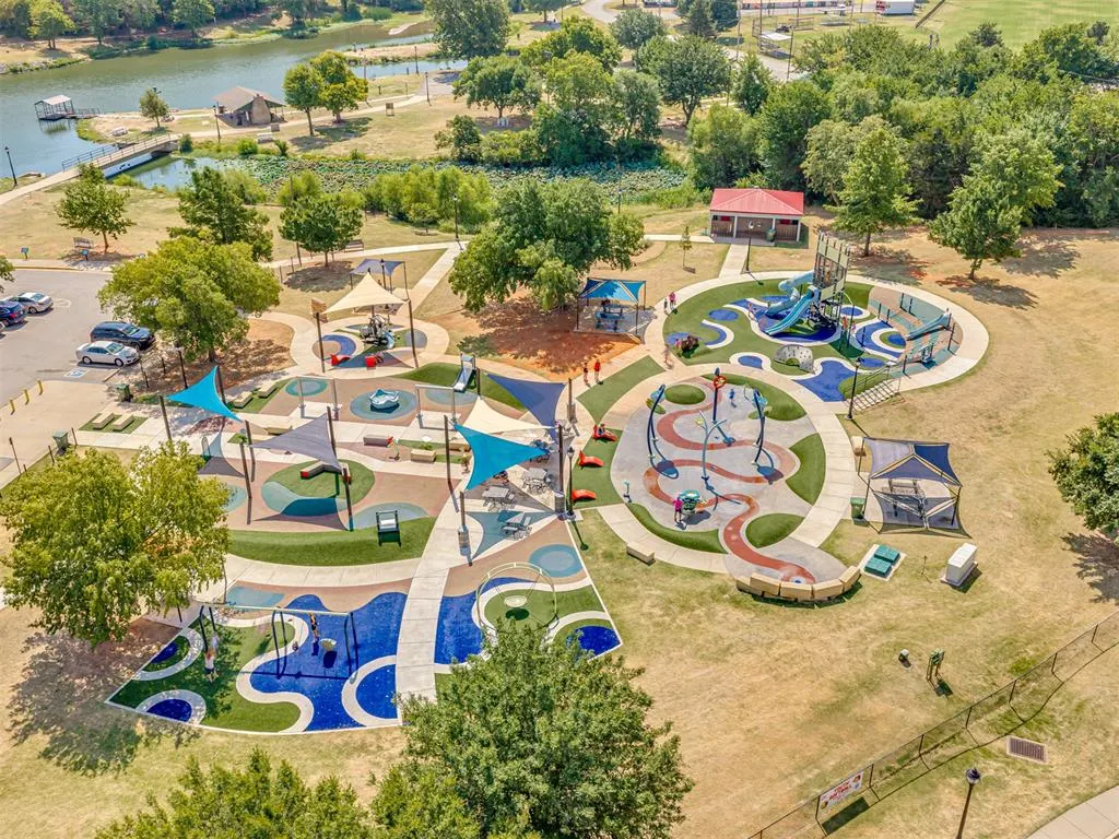 Photo 40 — 612 Saint James Place, Yukon, OK 73099